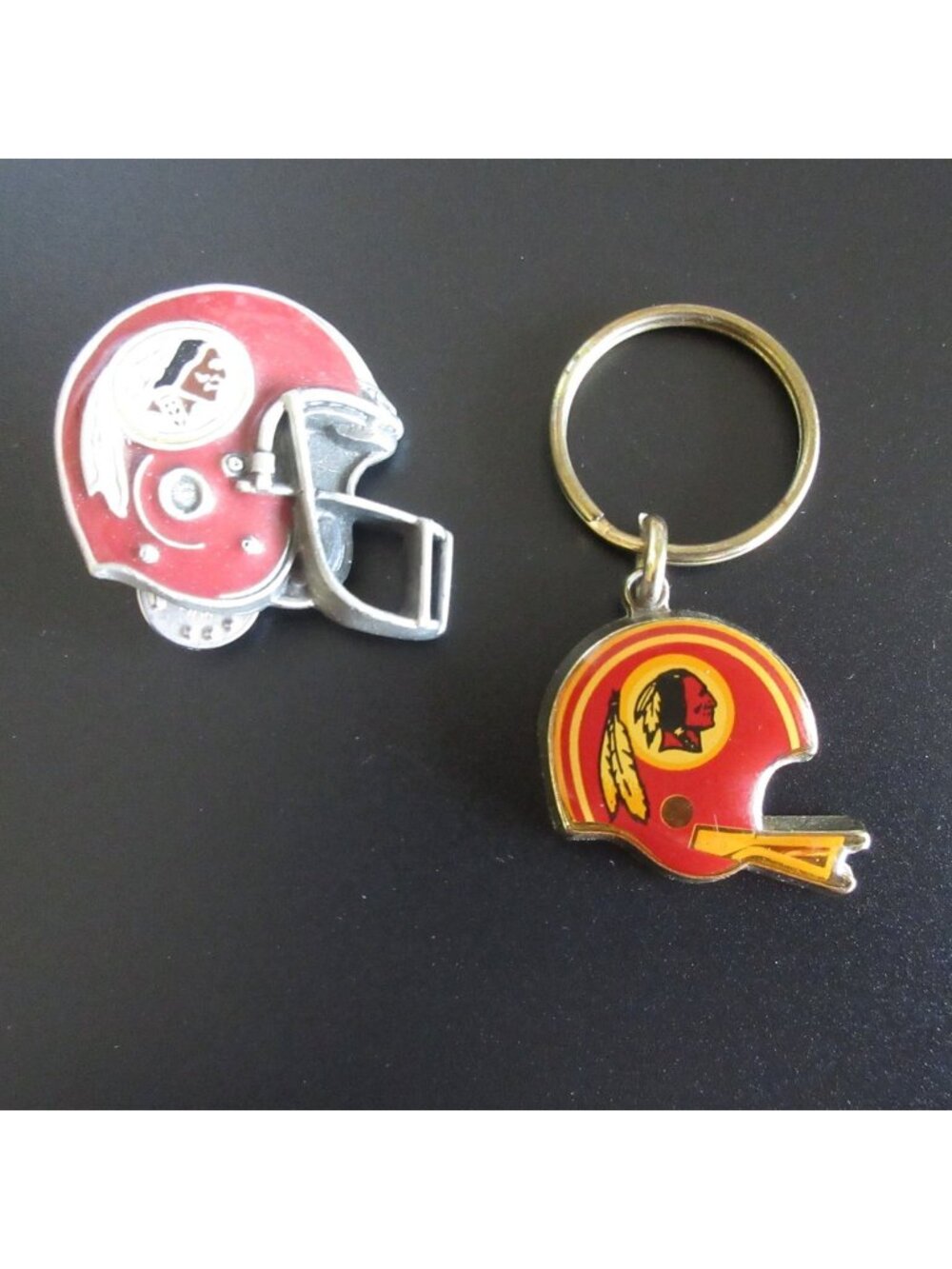 Vintage Washington Redskins NFL 1988 Enamel Key Chain and Helmet Lapel Pin Lot